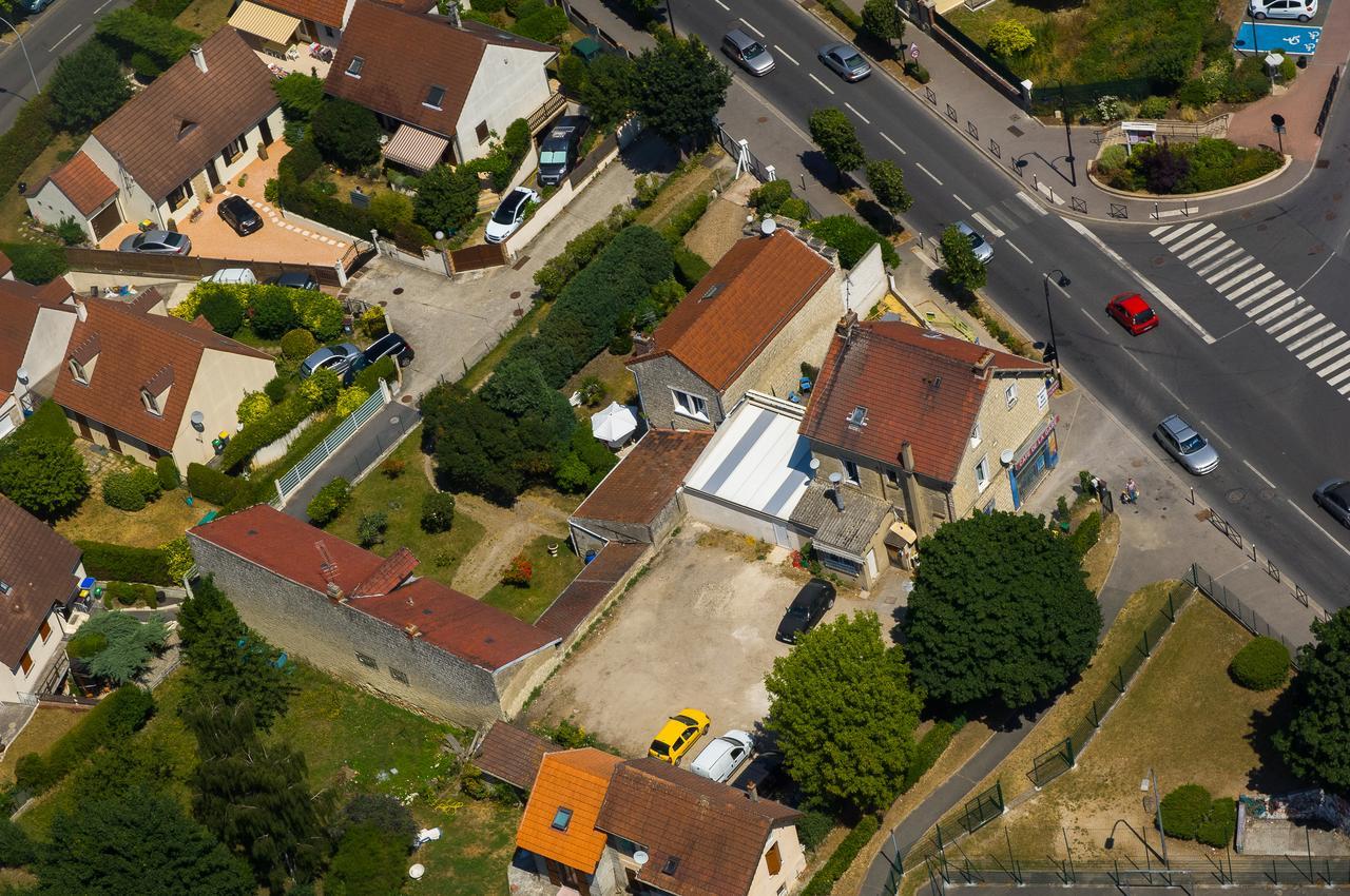 Hotel Dg Mery-sur-Oise ภายนอก รูปภาพ