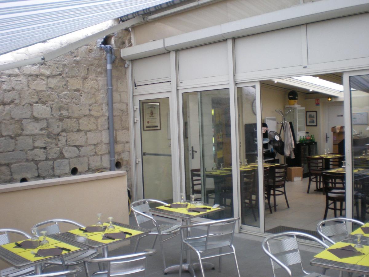 Hotel Dg Mery-sur-Oise ภายนอก รูปภาพ